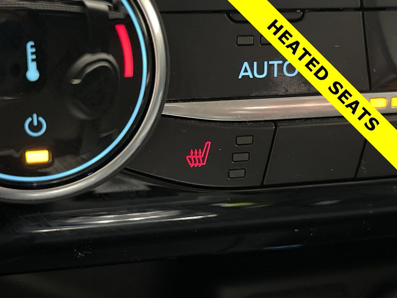 Used 2022 Ford Escape SEL image 4