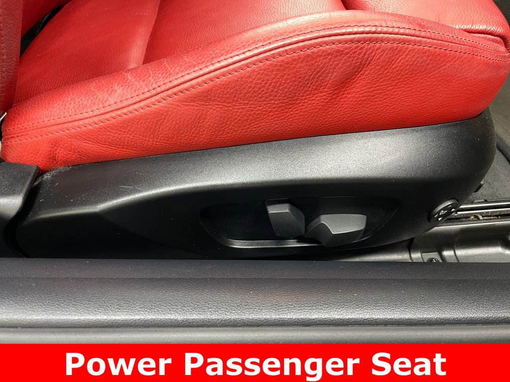 Used 2009 BMW 335i Convertible image 9