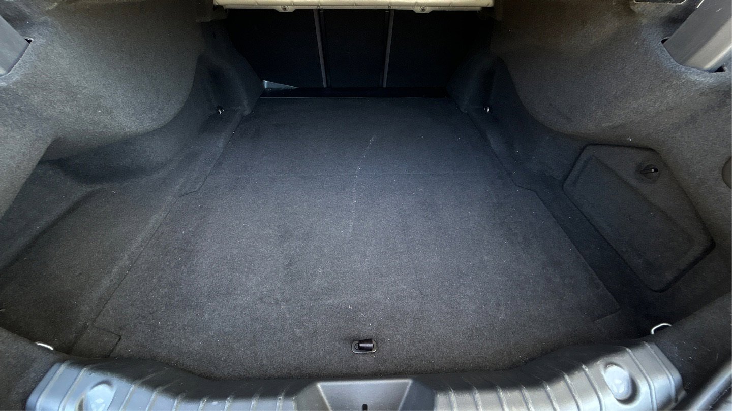 Used 2016 Jaguar XF R-Sport image 52