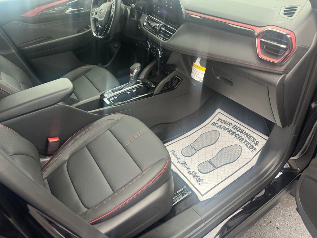 New 2026 Chevrolet TrailBlazer RS w/ Convenience Package FWD image 11