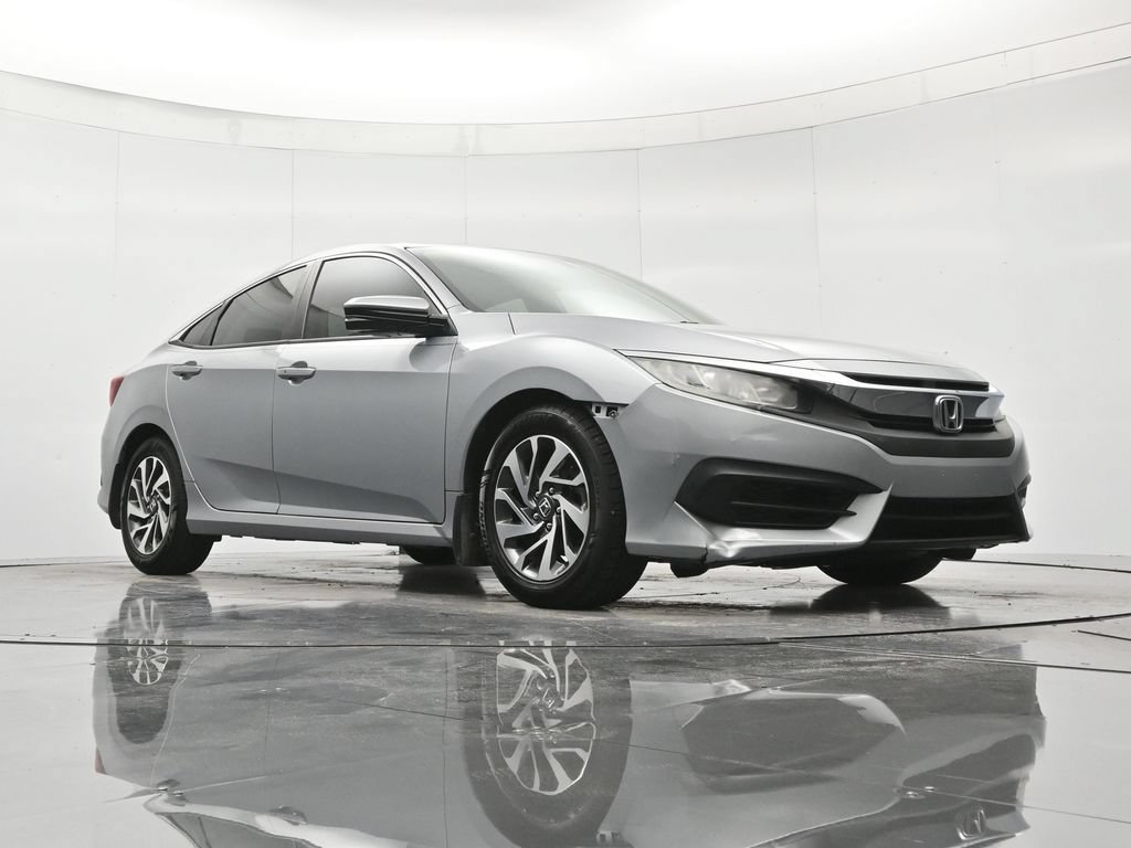 Used 2018 Honda Civic EX image 39