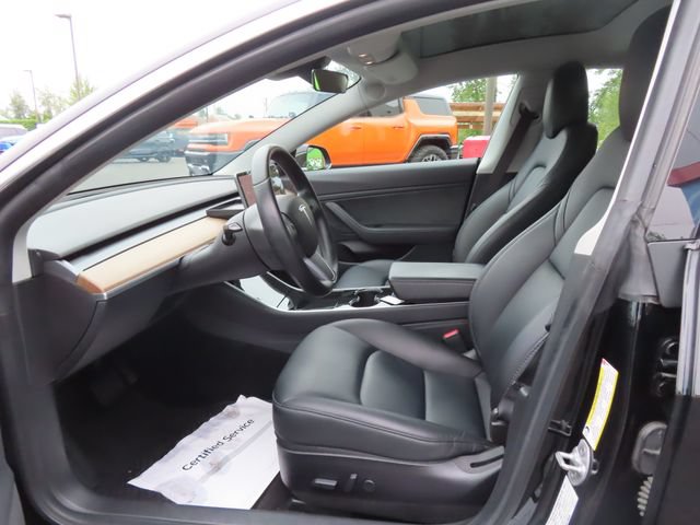Used 2019 Tesla Model 3 Standard Range Plus RWD image 12