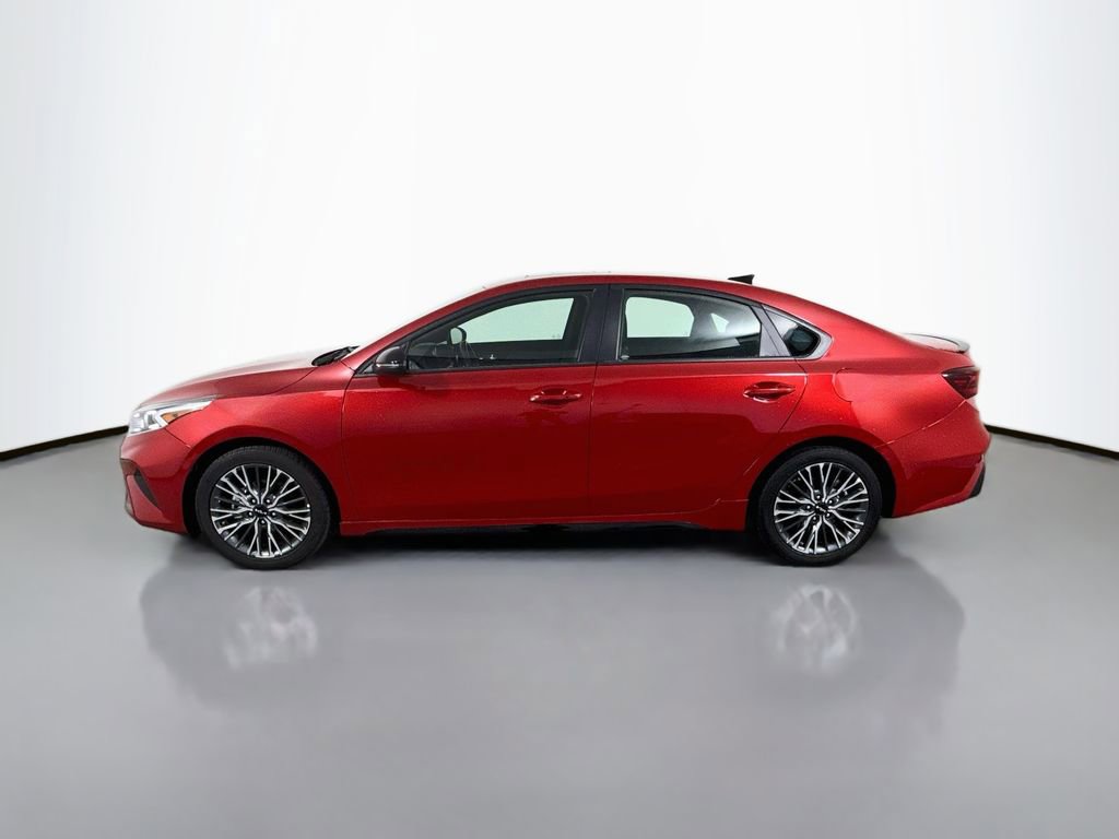 Used 2024 Kia Forte GT-Line w/ GT-Line Premium Package FWD image 4