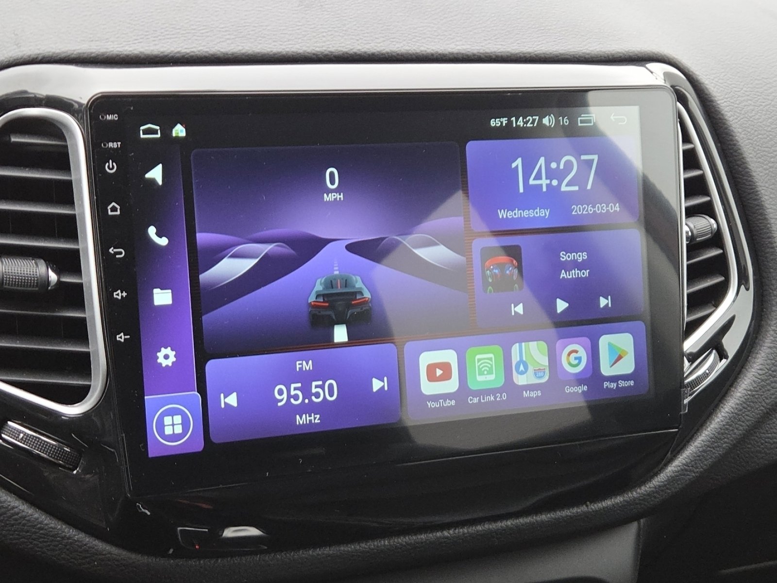 Used 2020 Jeep Compass Latitude image 28