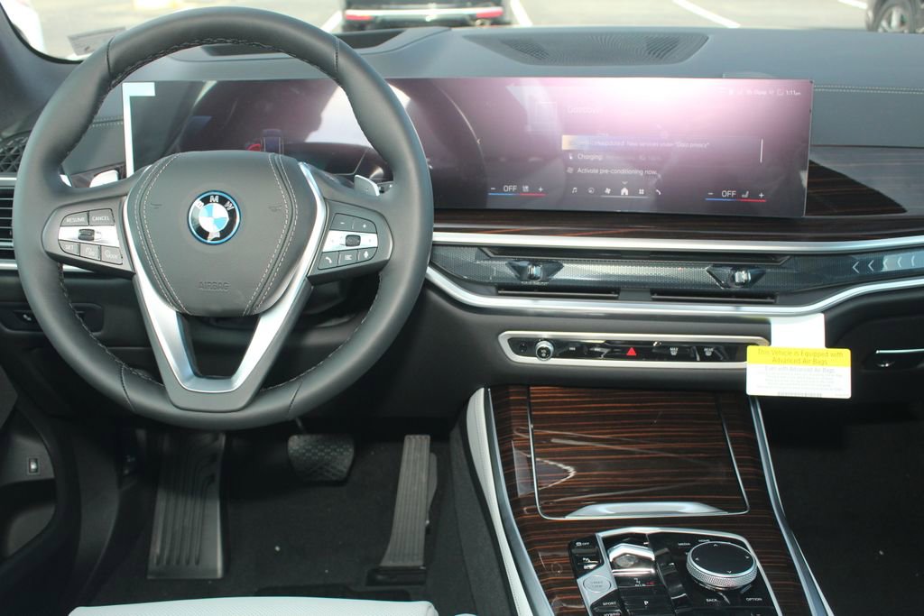 New 2026 BMW X5 xDrive50e image 18