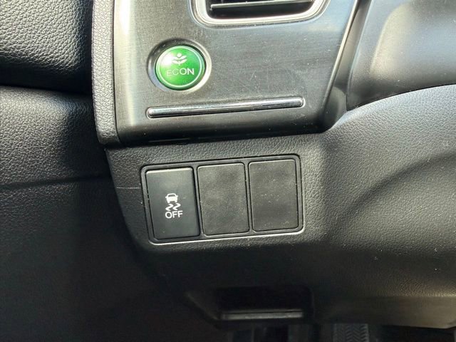 Used 2015 Honda Civic SE image 17