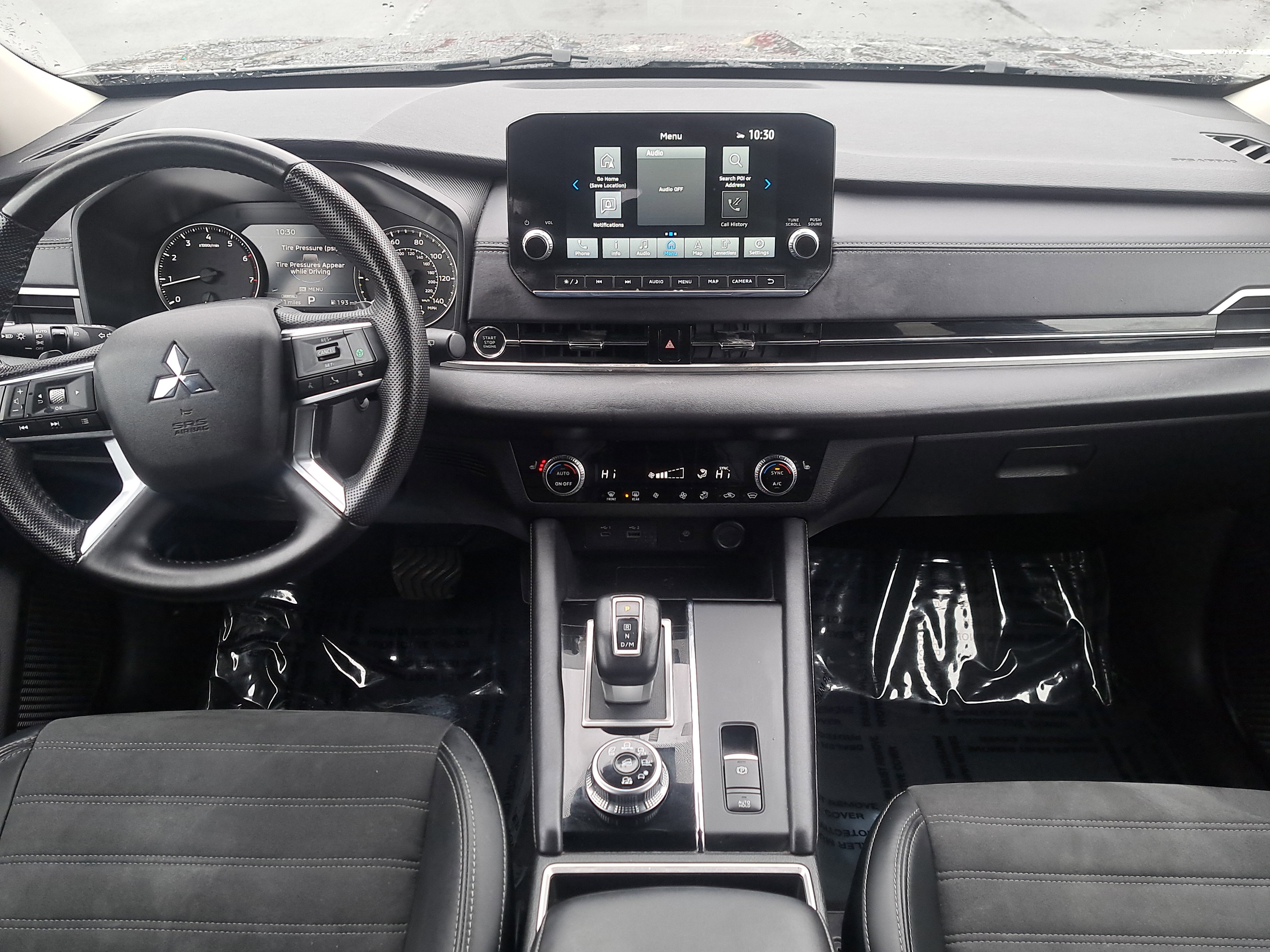 Used 2024 Mitsubishi Outlander SE image 15