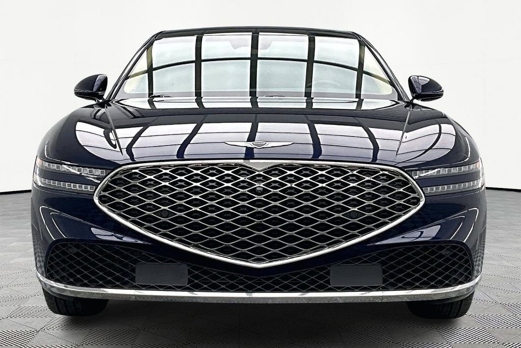 Used 2024 Genesis G90 3.5T image 3