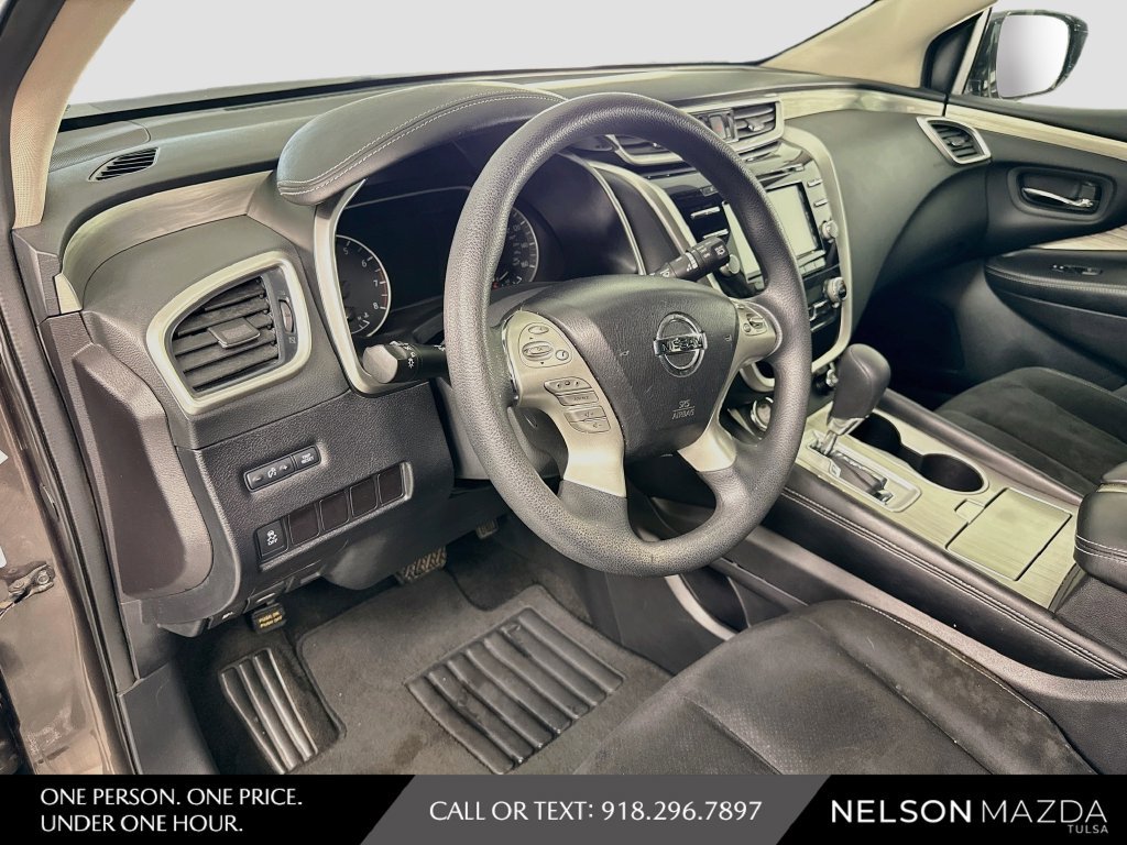 Used 2015 Nissan Murano S FWD image 9