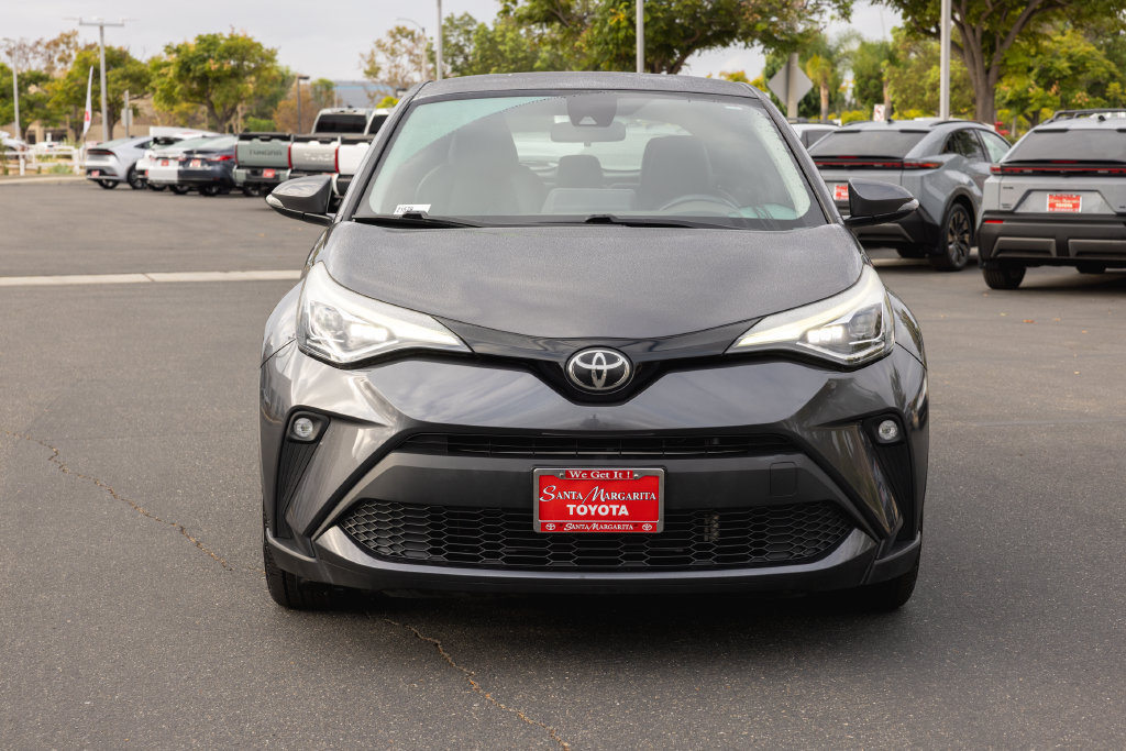 Certified 2020 Toyota C-HR Limited FWD image 2