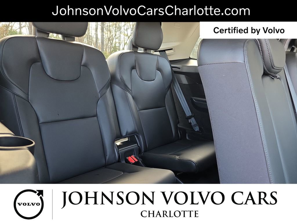 Certified 2025 Volvo XC90 B5 Core image 12