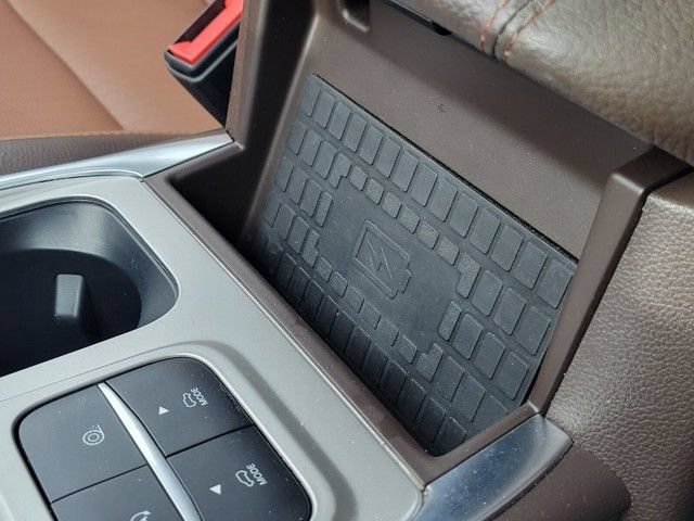 Used 2024 Ford Explorer King Ranch w/ Technology Package RWD image 27