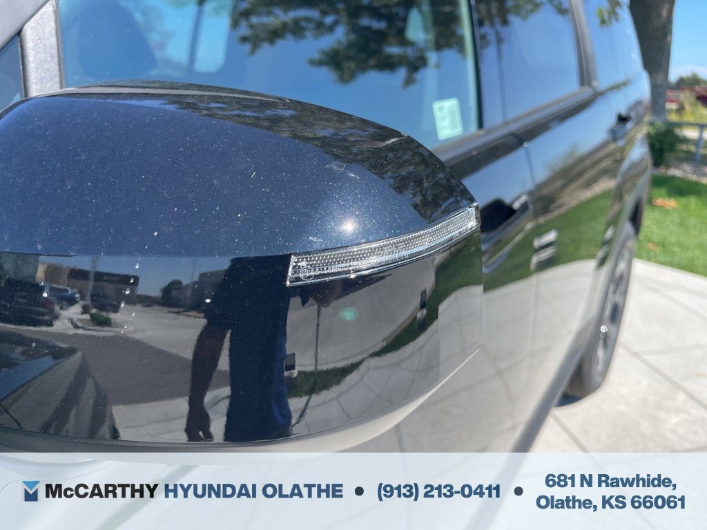 Used 2026 Hyundai Santa Fe SEL FWD image 18