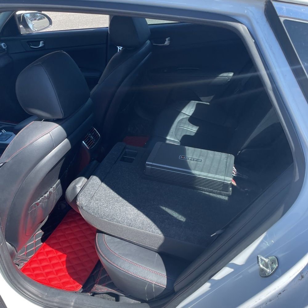 Used 2018 Kia Optima SX image 13