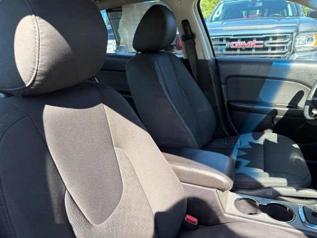 Used 2011 Ford Fusion SE FWD image 19