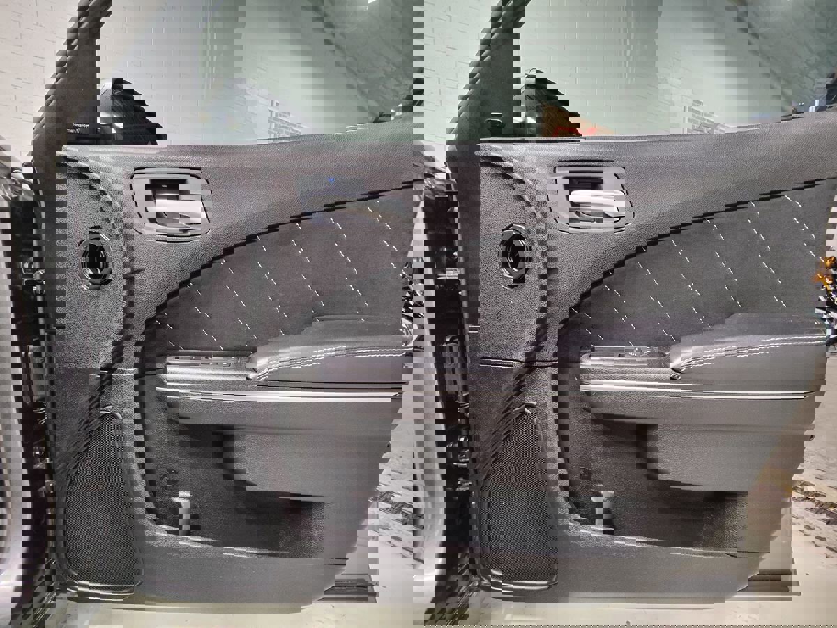 Used 2012 Dodge Charger SRT8 w/ Adaptive Cruise Control Group image 10