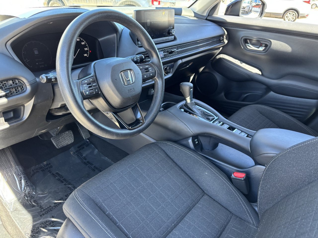Used 2025 Honda HR-V LX image 16