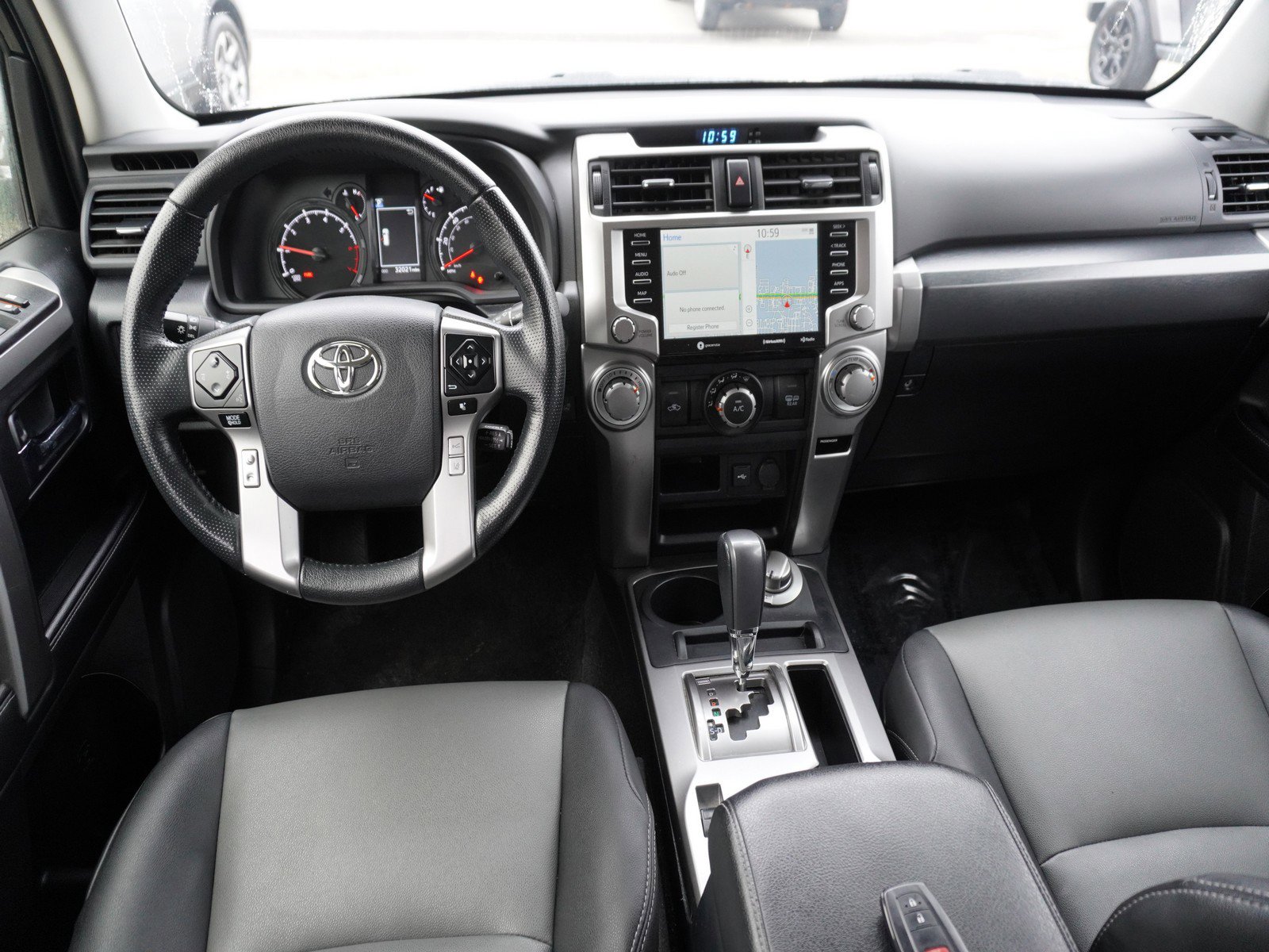 Used 2024 Toyota 4Runner SR5 Premium image 2