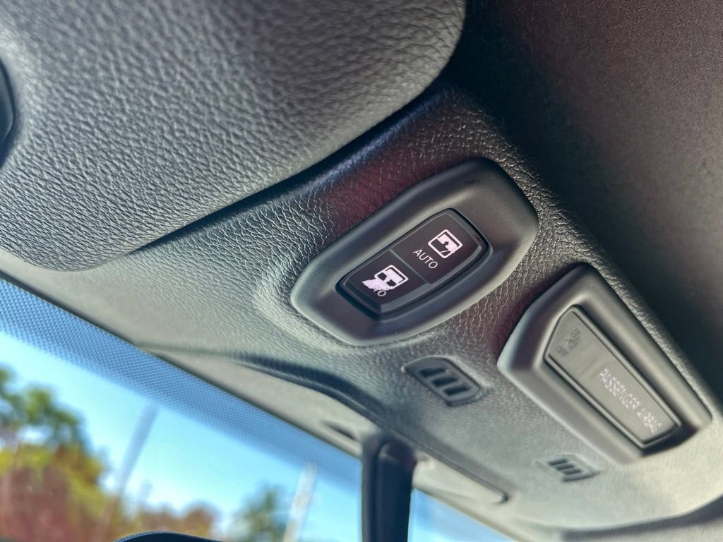 Used 2021 Jeep Wrangler Unlimited Rubicon AWD/4WD image 44