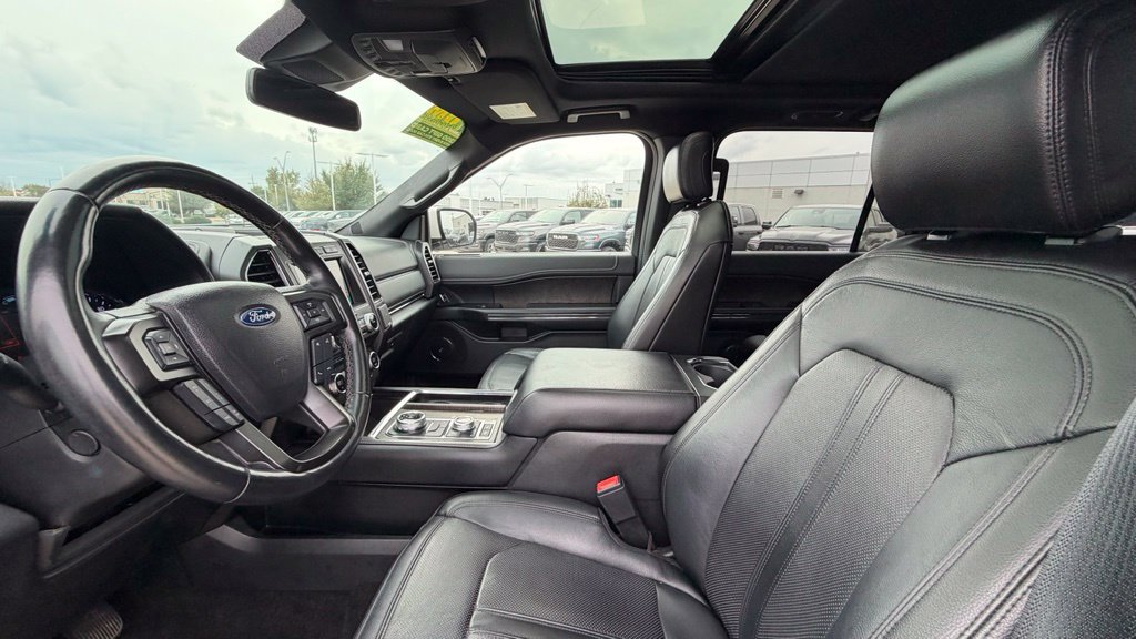 Used 2018 Ford Expedition Max Limited w/ Equipment Group 302A AWD/4WD image 11
