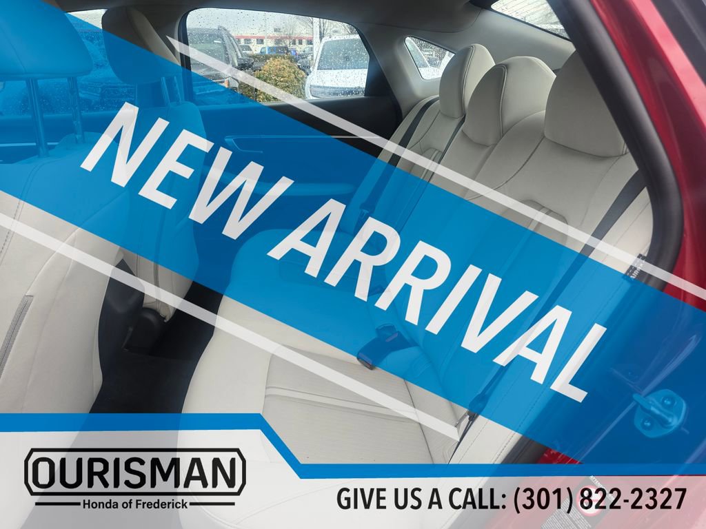 Used 2023 Hyundai Sonata SE w/ Cargo Package image 11