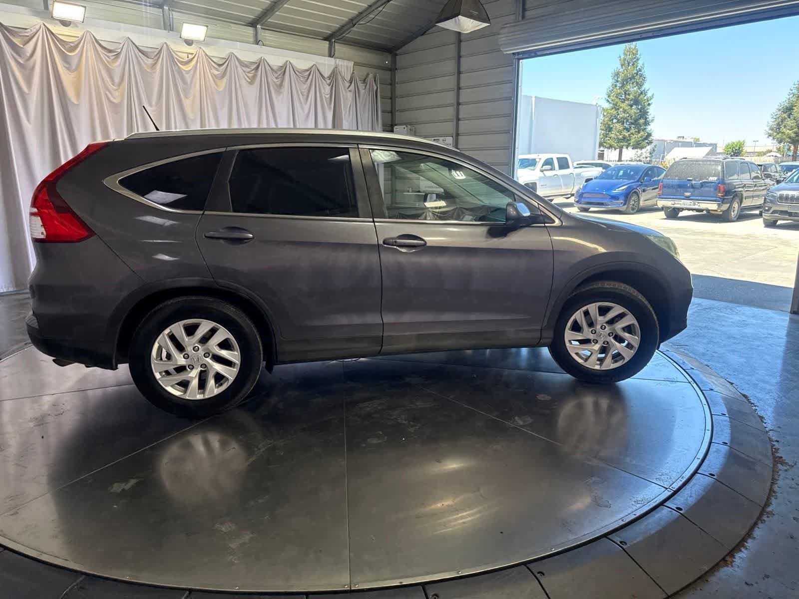 Used 2015 Honda CR-V EX-L image 3