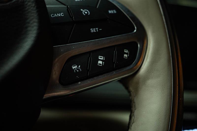 Used 2021 Chrysler Pacifica Limited w/ Premium & Safety Sphere Group image 20