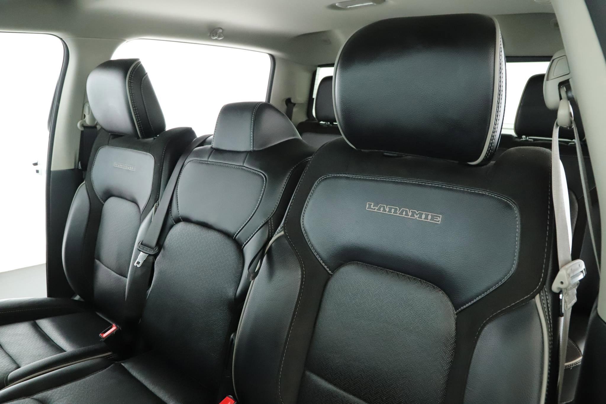 Used 2022 RAM 1500 Laramie AWD/4WD image 6