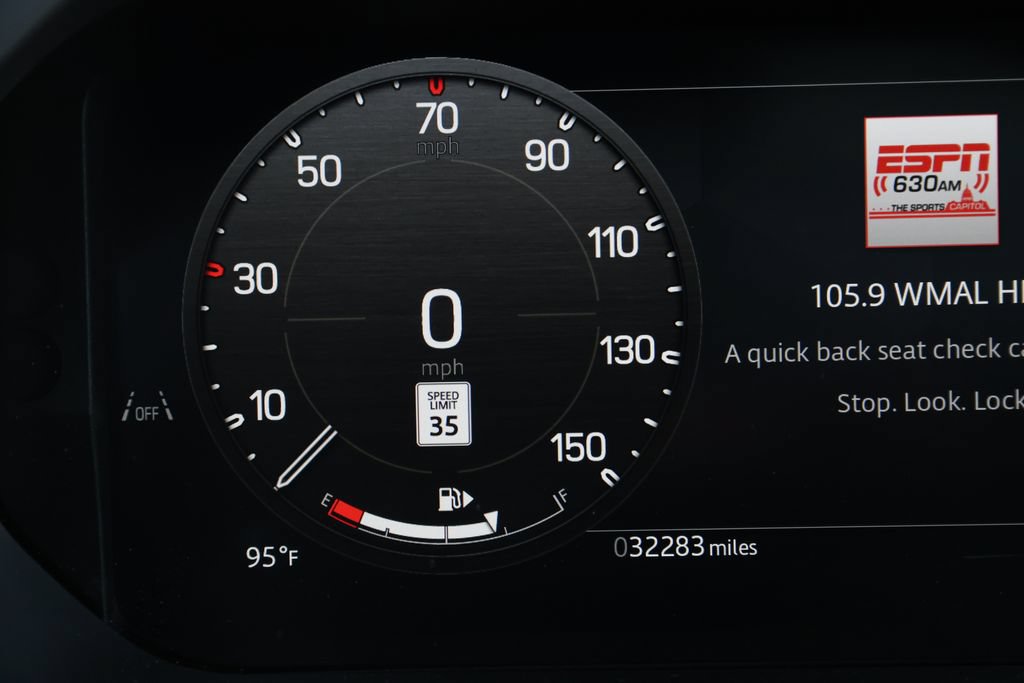 Used 2025 Land Rover Defender 110 S AWD/4WD image 25