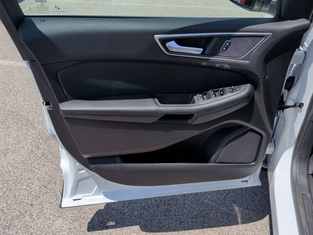 Used 2022 Ford Edge SEL w/ Convenience Package AWD/4WD image 10