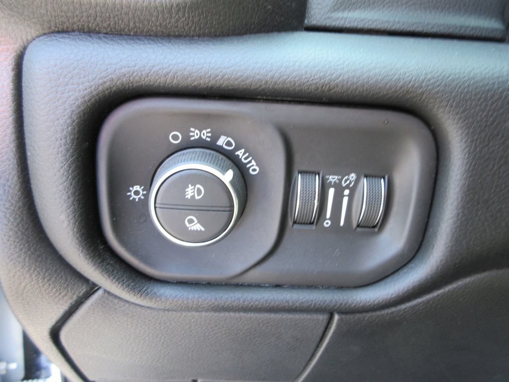 Used 2024 RAM 3500 Laramie w/ Protection Group AWD/4WD image 28