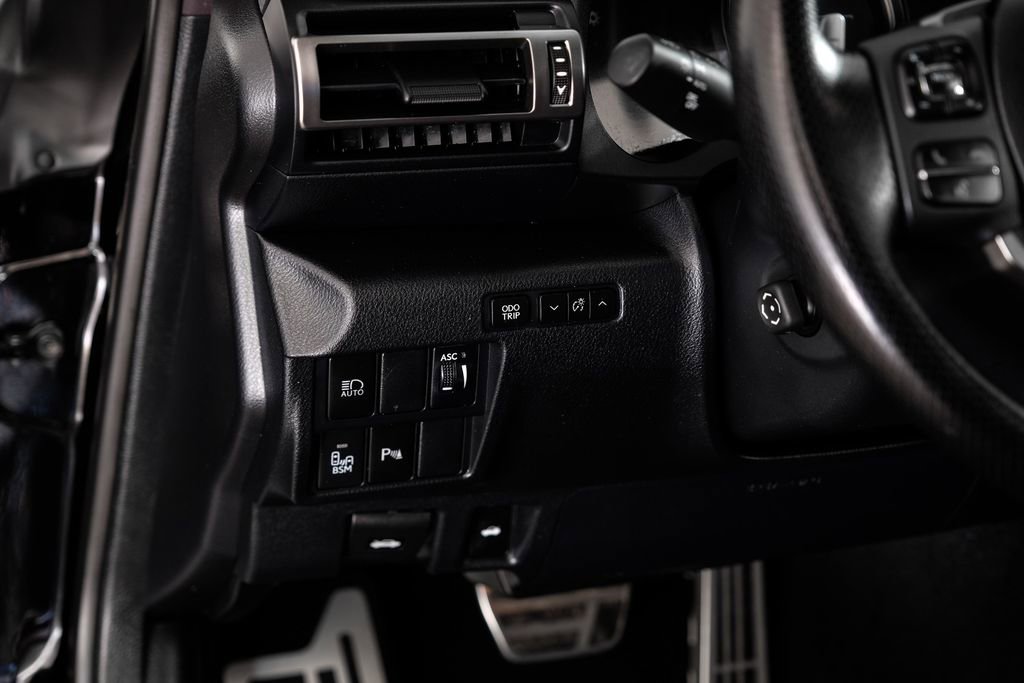 Used 2021 Lexus RC 350 F Sport image 31