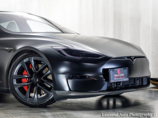 Used 2023 Tesla Model S Plaid image 2