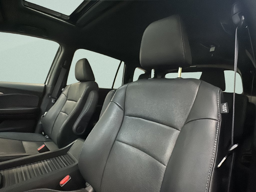 Certified 2022 Honda Passport EX-L image 16