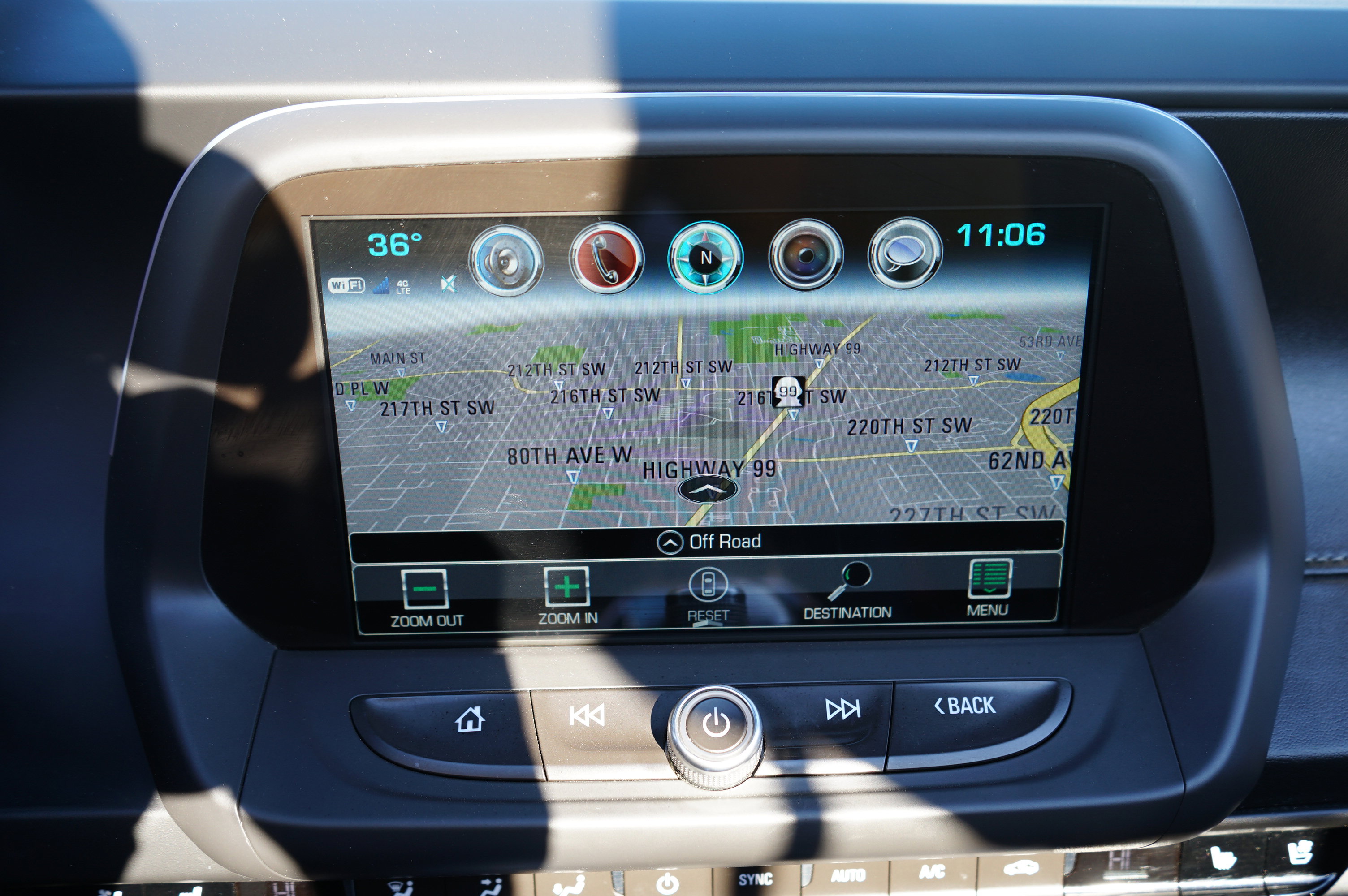 Used 2018 Chevrolet Camaro SS image 30