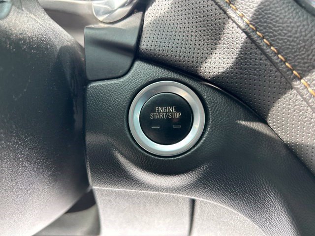Used 2020 Chevrolet Equinox Premier w/ Premier Redline Edition FWD image 22