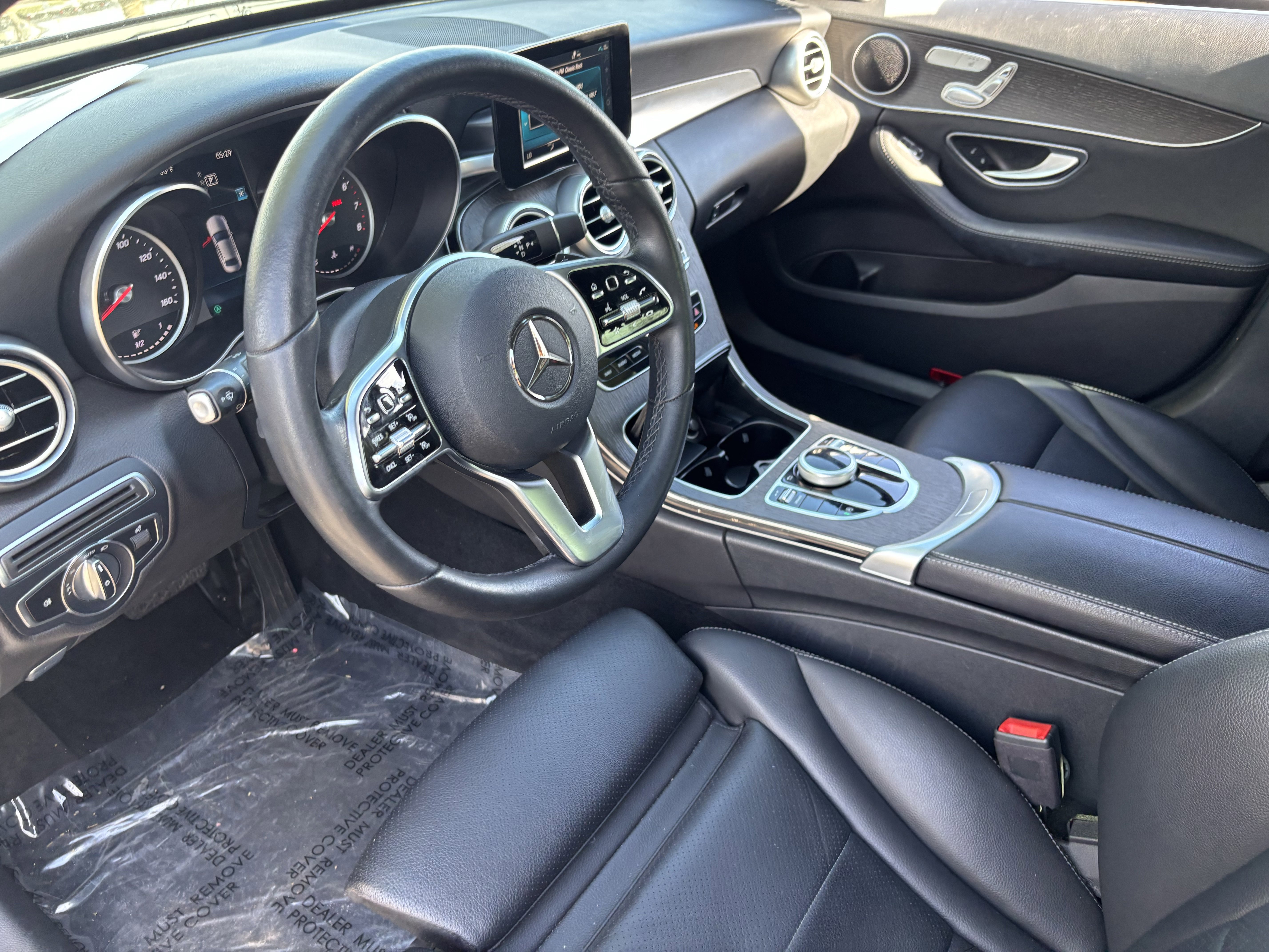 Used 2019 Mercedes-Benz C 300 Sedan image 17