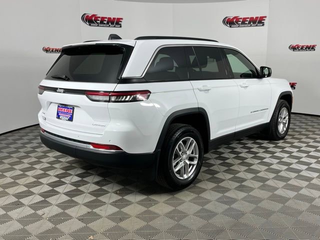 New 2026 Jeep Grand Cherokee Laredo AWD/4WD image 3