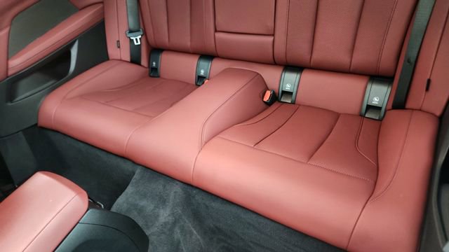 Used 2026 BMW M440i Coupe RWD image 27