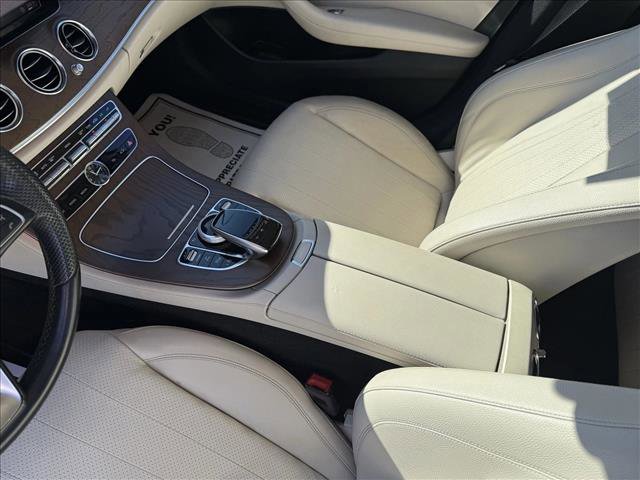 Used 2018 Mercedes-Benz E 300 image 14