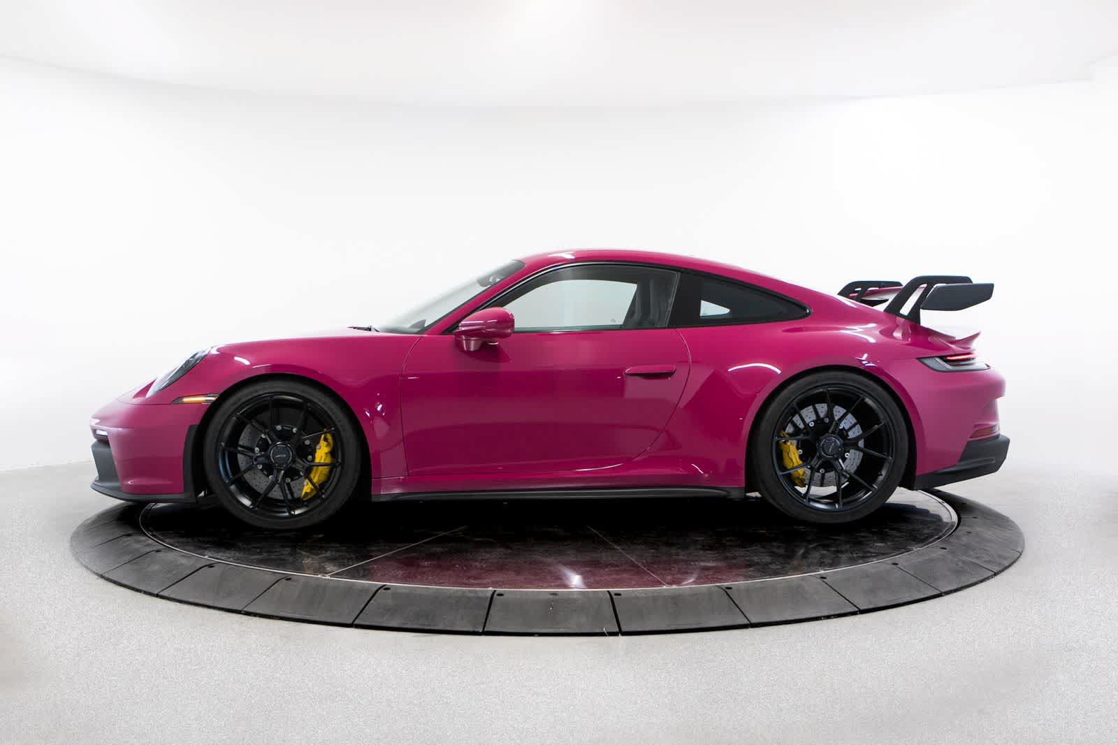 Certified 2022 Porsche 911 GT3 RWD image 2