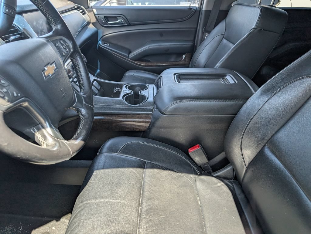 Used 2018 Chevrolet Suburban LT RWD image 9