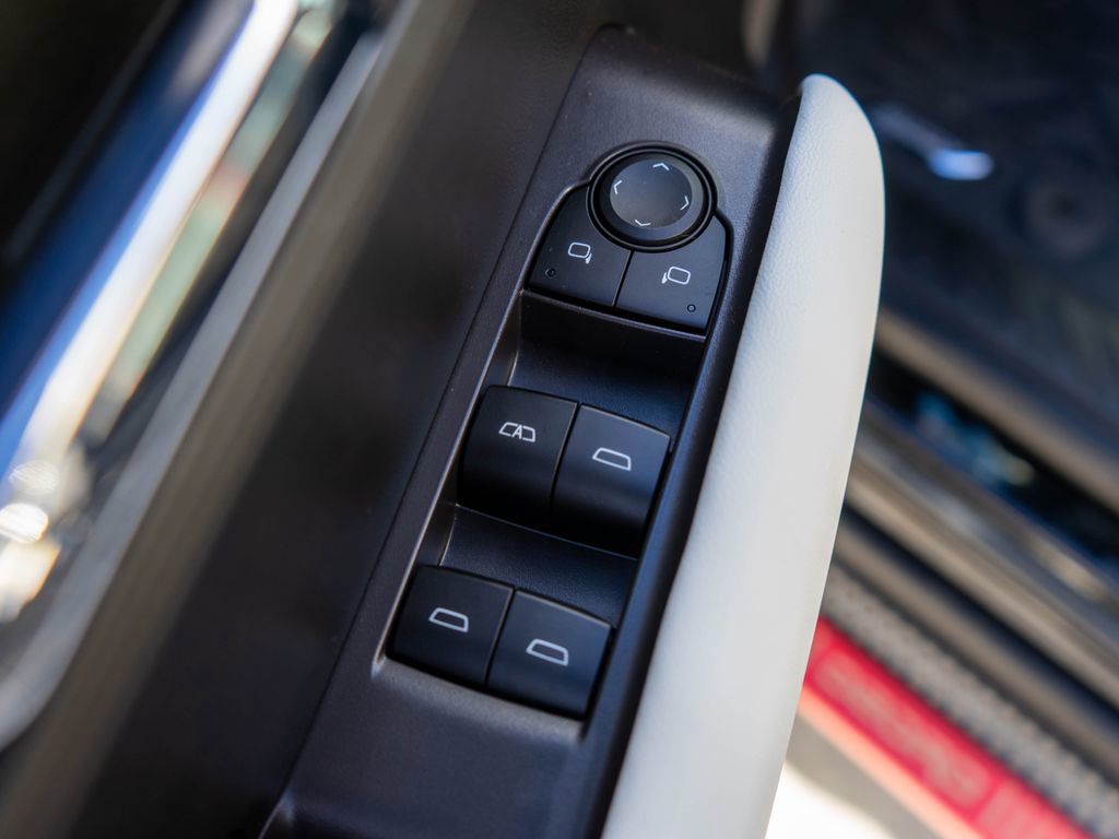 Used 2023 GMC Canyon AT4X image 16