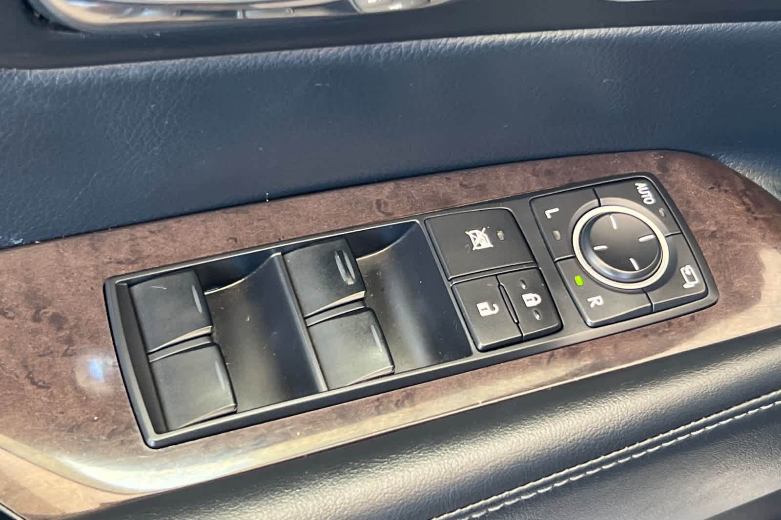 Used 2013 Lexus RX 450h AWD w/ Navigation Pkg image 13