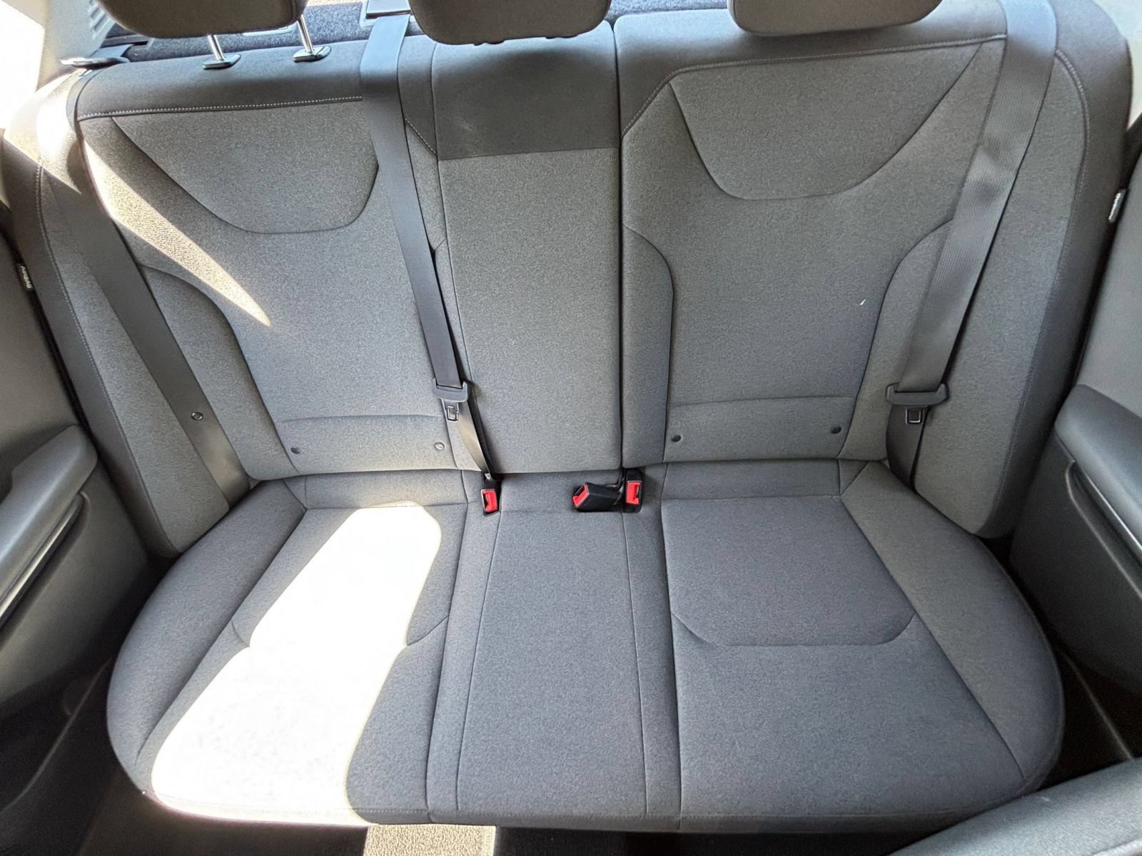 Used 2025 Kia K4 FWD image 40