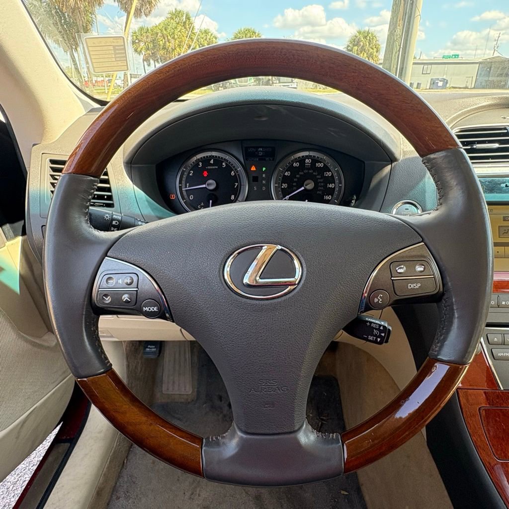 Used 2010 Lexus ES 350 image 17