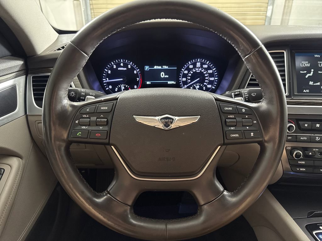 Used 2018 Genesis G80 3.8 RWD image 14