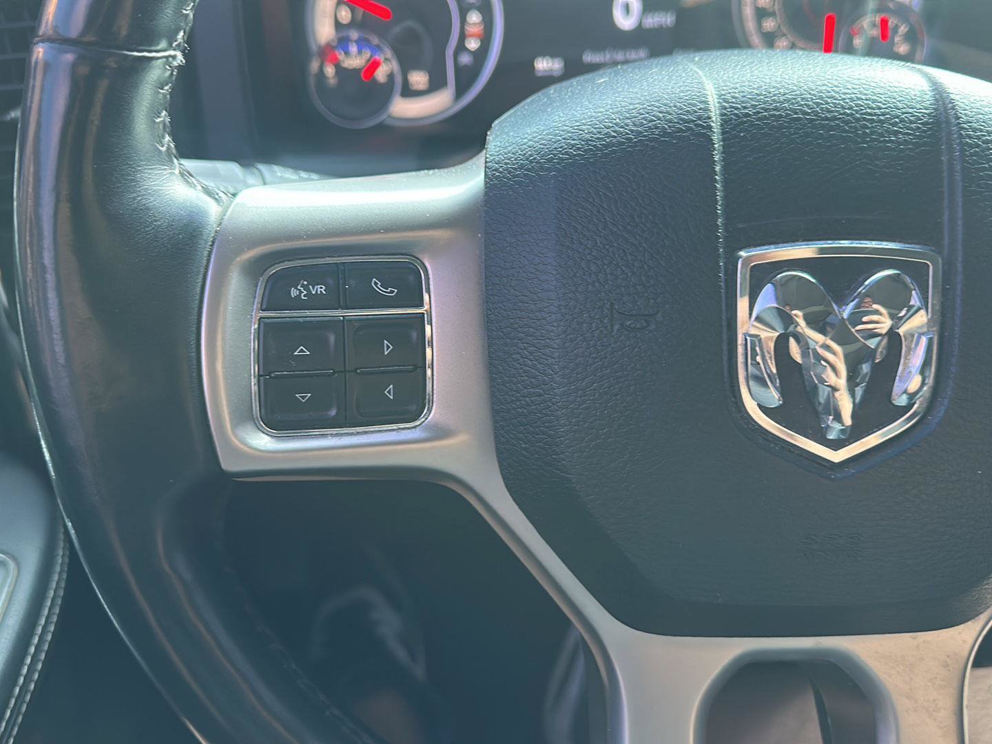 Used 2018 RAM 3500 Laramie w/ Sport Appearance Group AWD/4WD image 21