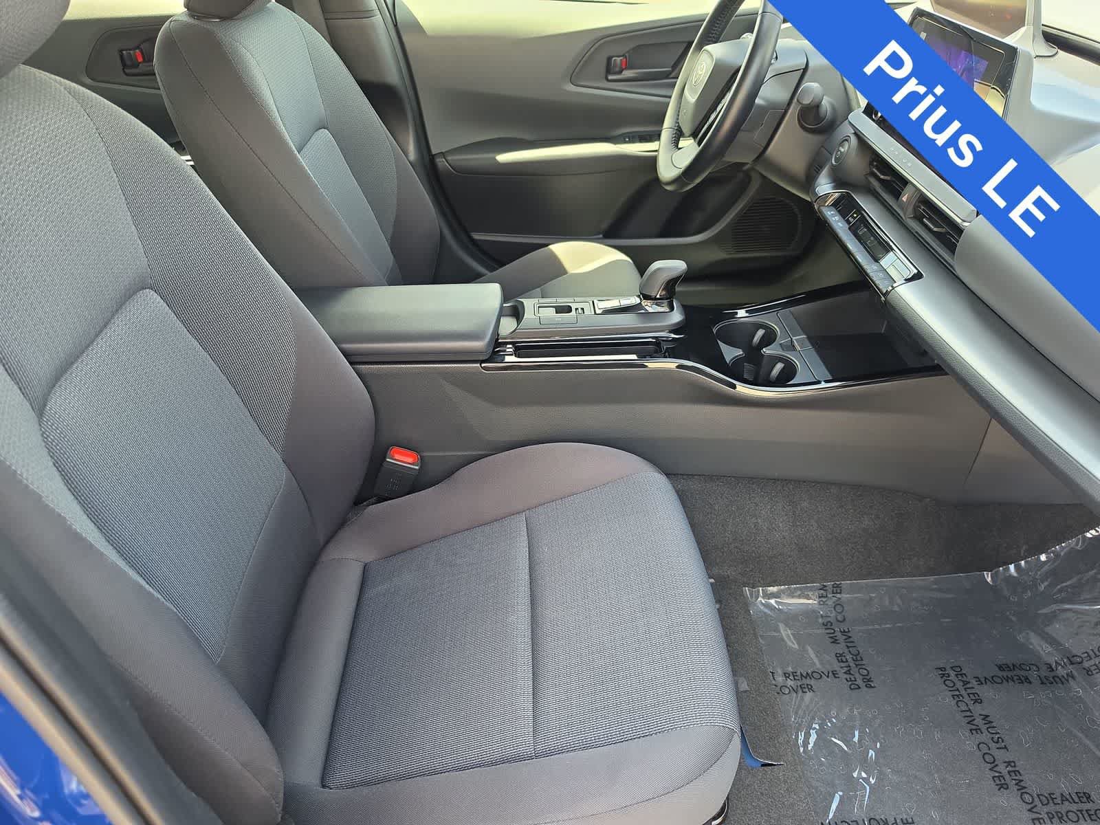 Used 2023 Toyota Prius LE FWD image 18
