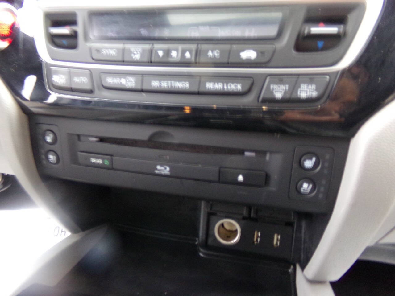 Used 2016 Honda Pilot Elite image 36